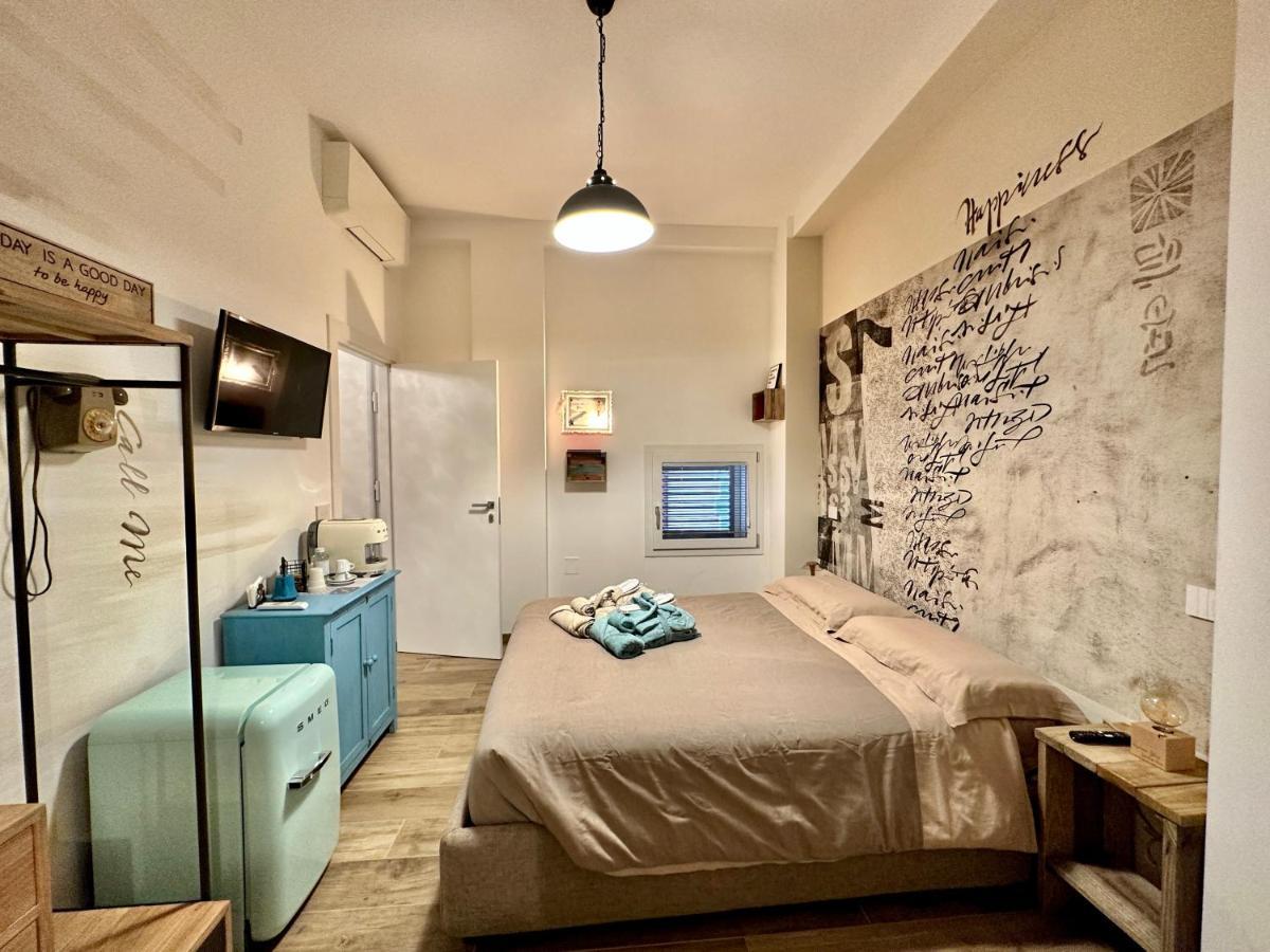Bed Art Relaxing Suite - Appartamento Con Sauna Happiness Suite Gallery サン・ベネデット・デル・トロント エクステリア 写真
