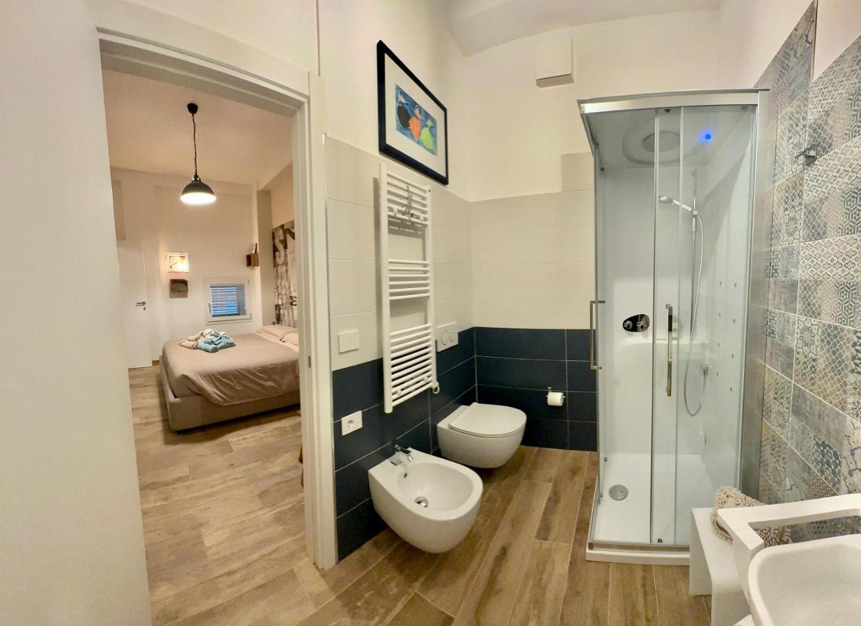 Bed Art Relaxing Suite - Appartamento Con Sauna Happiness Suite Gallery サン・ベネデット・デル・トロント エクステリア 写真